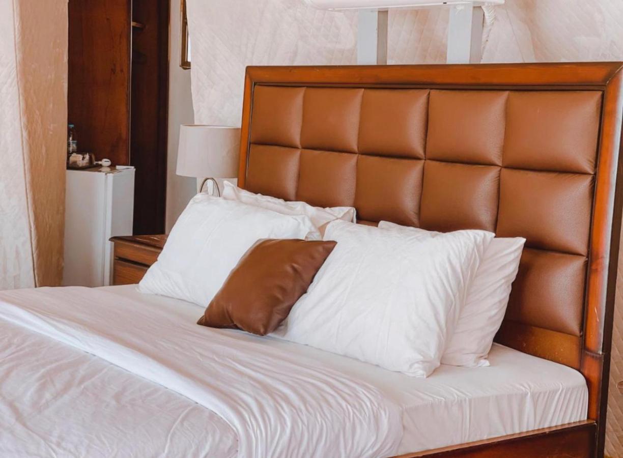Rum Crystal Luxury Camp Wadi Rum Esterno foto